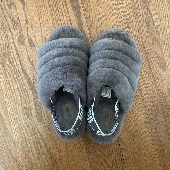UGG Fluff Yeah Slippers Cozette Moccasins Fluffita Shoes Fuzz Yeah Slides - Picture 2 of 4